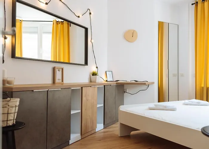 Apartment Old Town - Cosy Bucharest