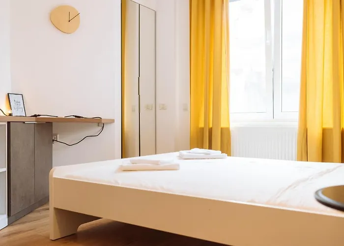 Old Town - Cosy Apartman Bukarest